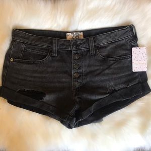 NWT Free People Rolled Cut-Off Shorts sz28